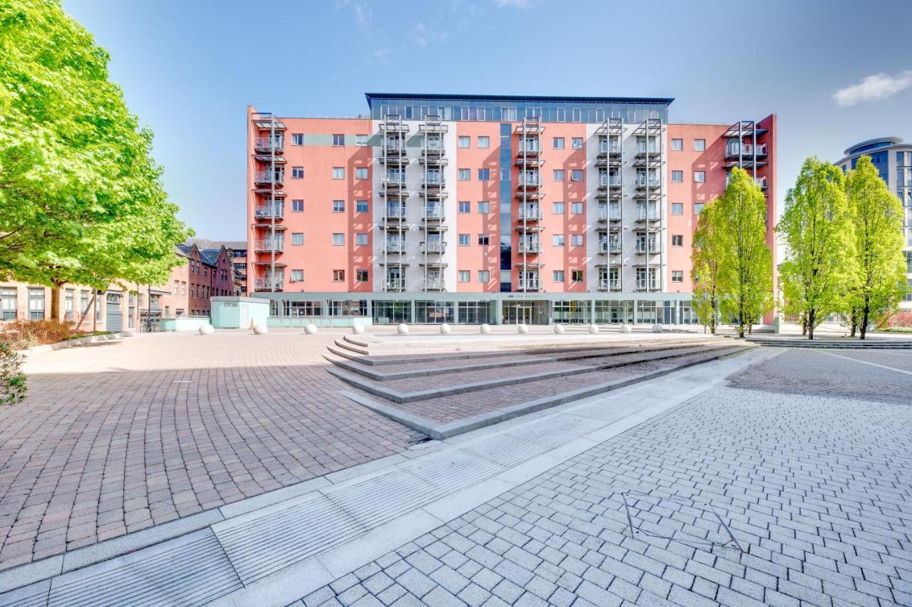 Crown Apartments 3B By Week2Week Newcastle upon Tyne Exterior photo